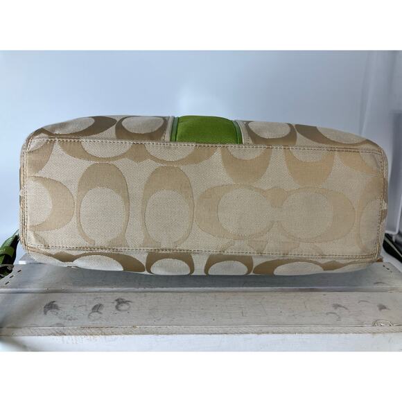 COACH 28208E LARGE TAN, GREEN SIGNATURE PRINT CROSSBODY BAG - Picture 8 of 16